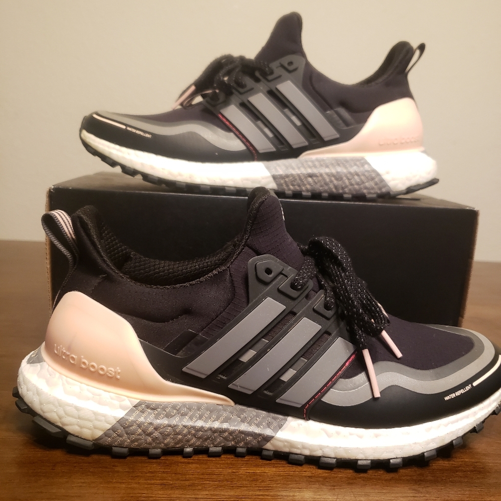 Women's Adidas Ultraboost Guard